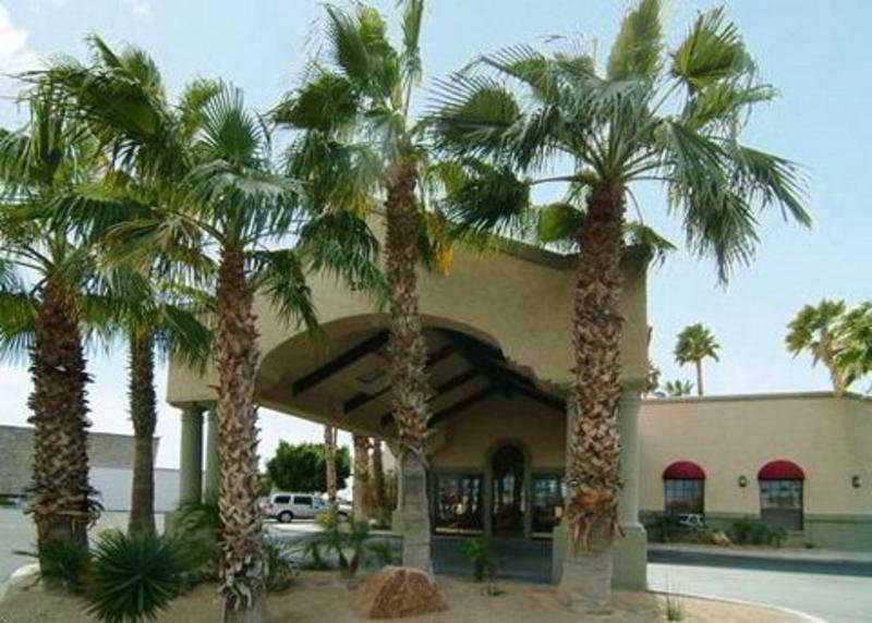 Clarion Suites Yuma Buitenkant foto