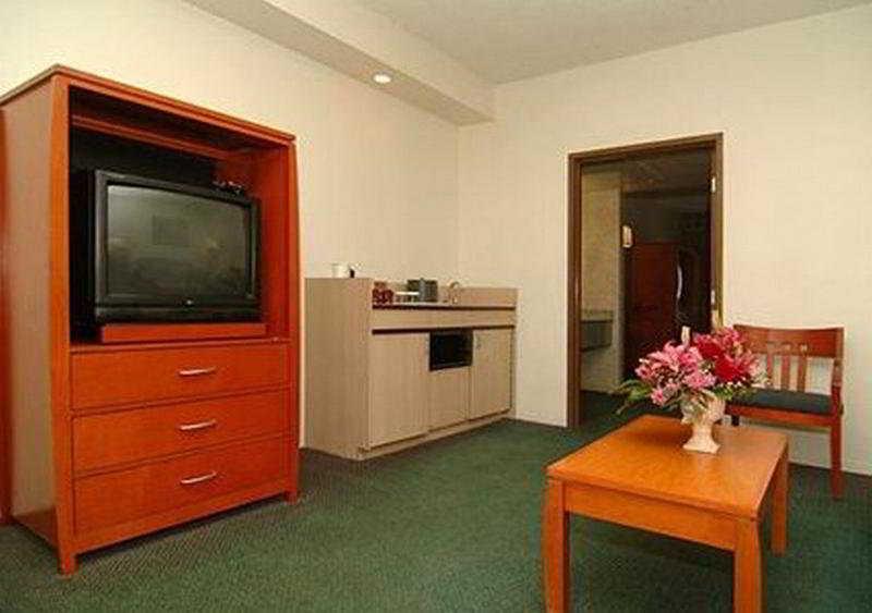 Clarion Suites Yuma Buitenkant foto
